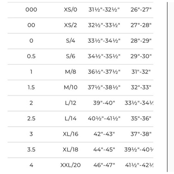 Chico’s Black Gold Shimmer Striped Scoop Front V Back Top Size 3, US 16/X-Large - Picture 8 of 8